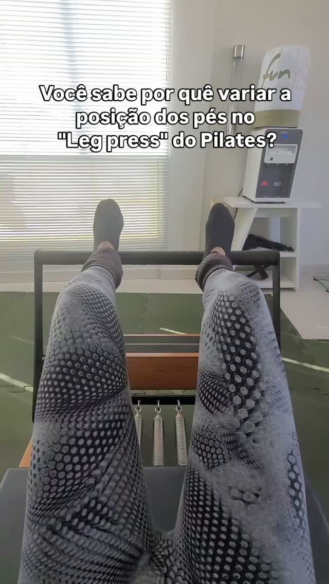 Variação de apoio dos pés no leg press do Pilates